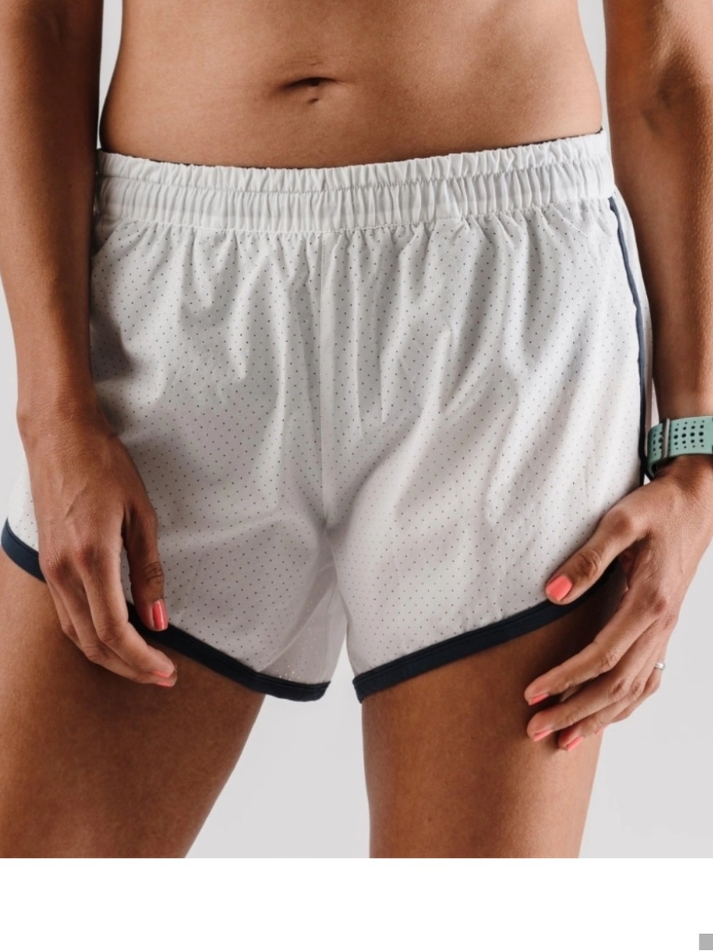 Rabbit Repeats running shorts size M